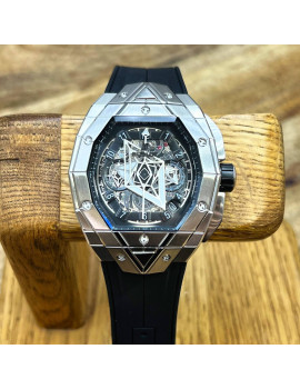 Hublot 001000